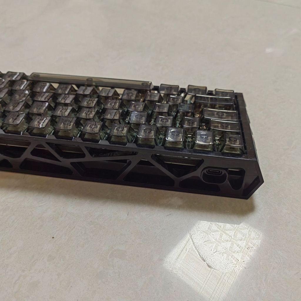 GH60 Polycarbonate Keyboard Case – Holy60 Style (60% Layout)